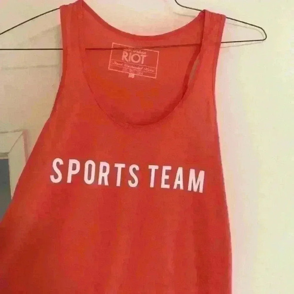 Sub Urban Riot Red Sports Team tank - Picture 6 of 7